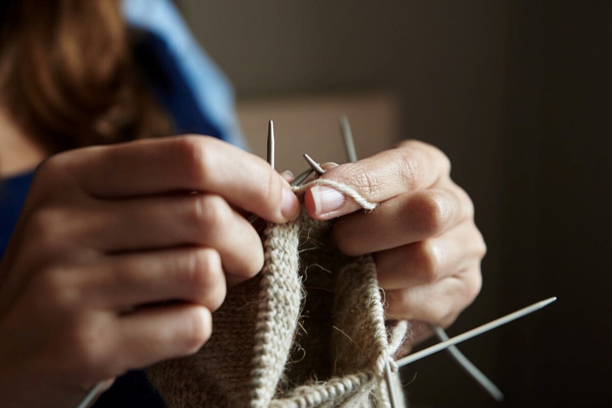 Seed Stitch Knitting: A Step-by-Step Guide