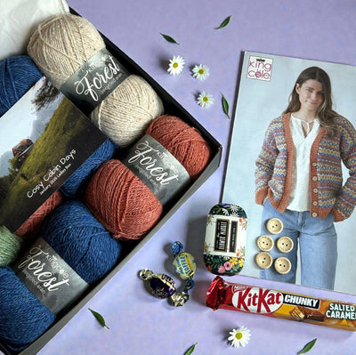 Cosy Cabin Days Ladies Cardigan/ Tank Top Knit in a Box